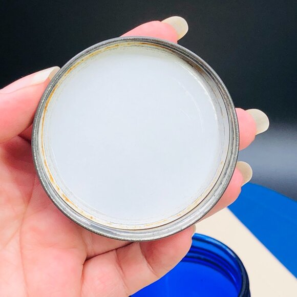 Vintage 60s NOXZEMA Cobalt Blue Glass Jar and Lid - Empty- Skincare Advertising - Picture 6 of 10